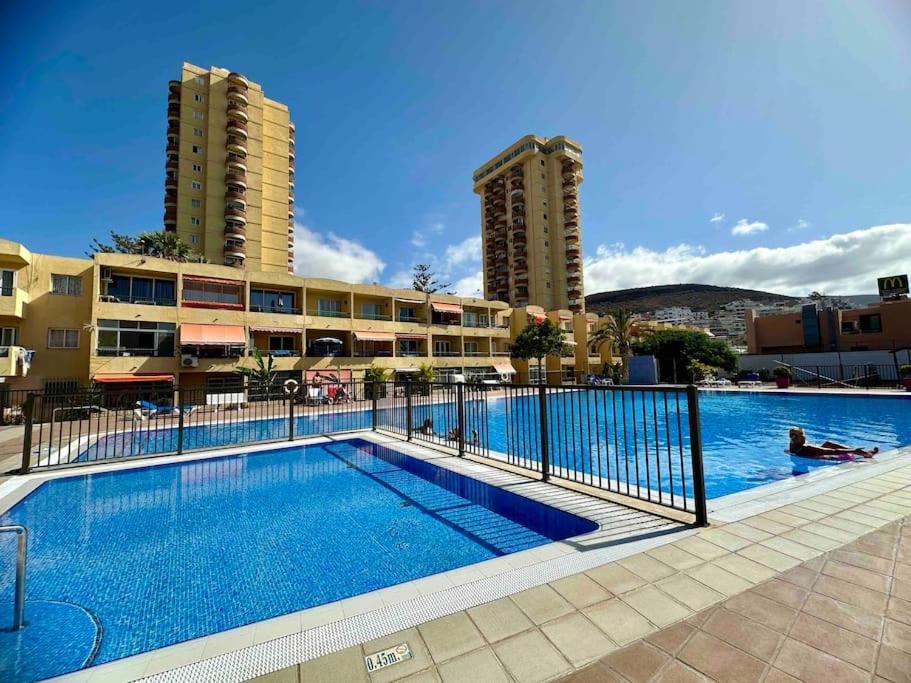 Апартаменти Las Vistas Beach Los Cristianos 2 Swimming Pools Екстер'єр фото