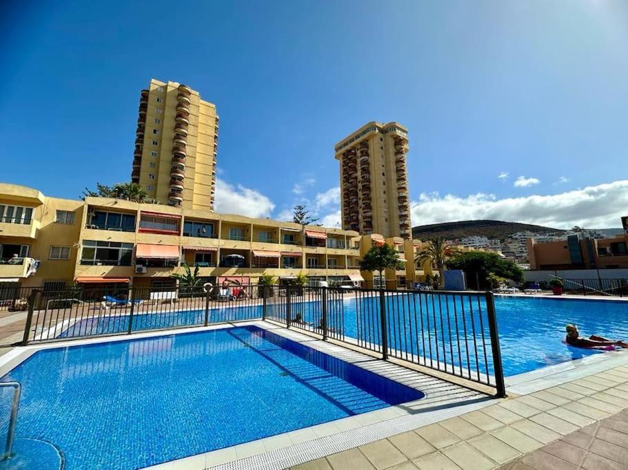 Апартаменти Las Vistas Beach Los Cristianos 2 Swimming Pools Екстер'єр фото